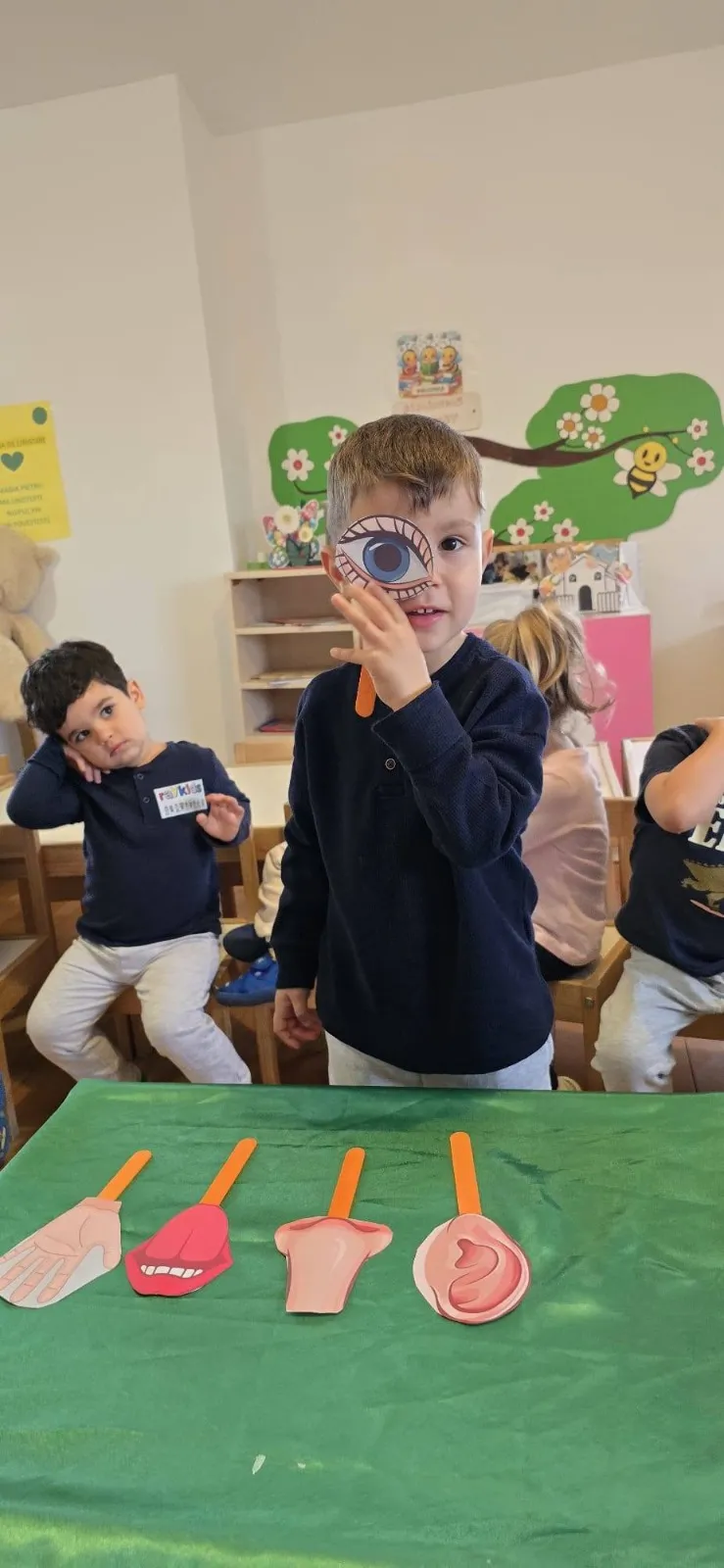 Grădinița RayKids Cârcea (Selgros) — explorare în grădină