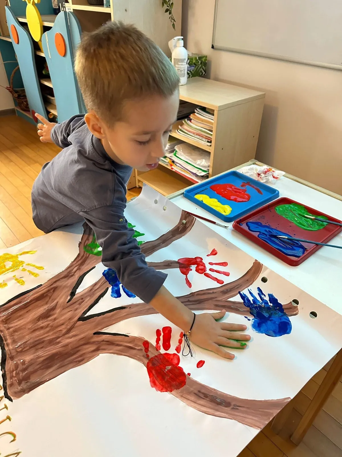 Grădinița RayKids Cârcea (Selgros) — activități creative outdoor