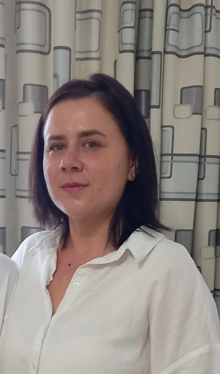 Irina - Îngrijitor copii la Grădinița RayKids Craiova